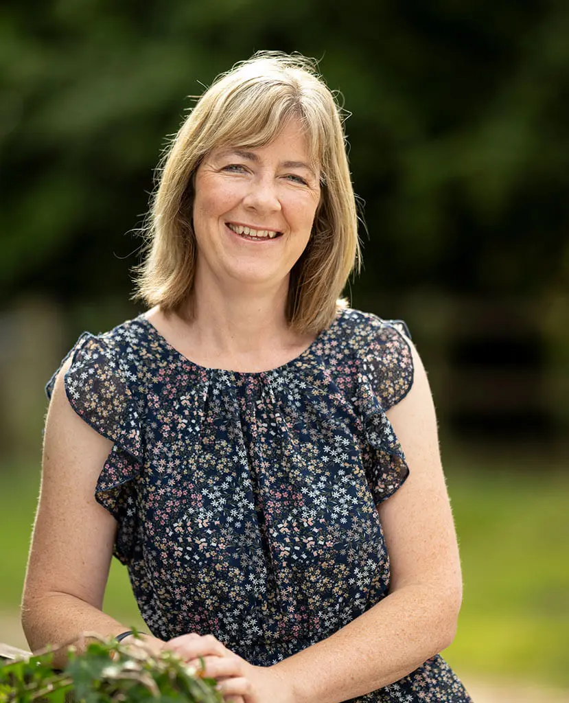 Debs-Adams-team-simonsays