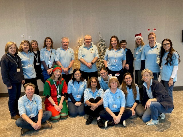 Volunteers Volunteers at the Simon Says Families Christmas Party